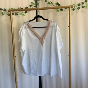 White embroidered tee